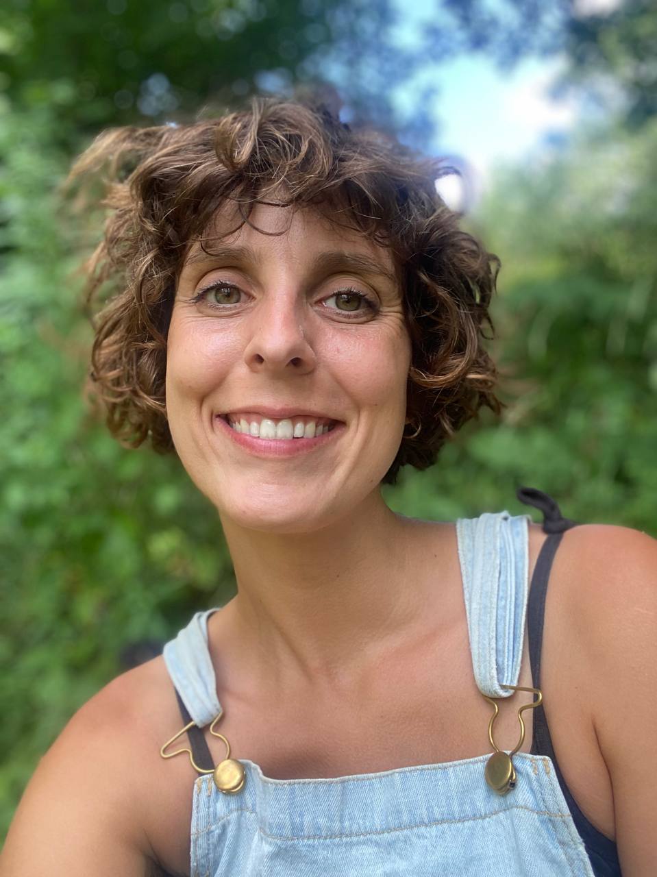 Portrait of Cilia, Mosaic team member